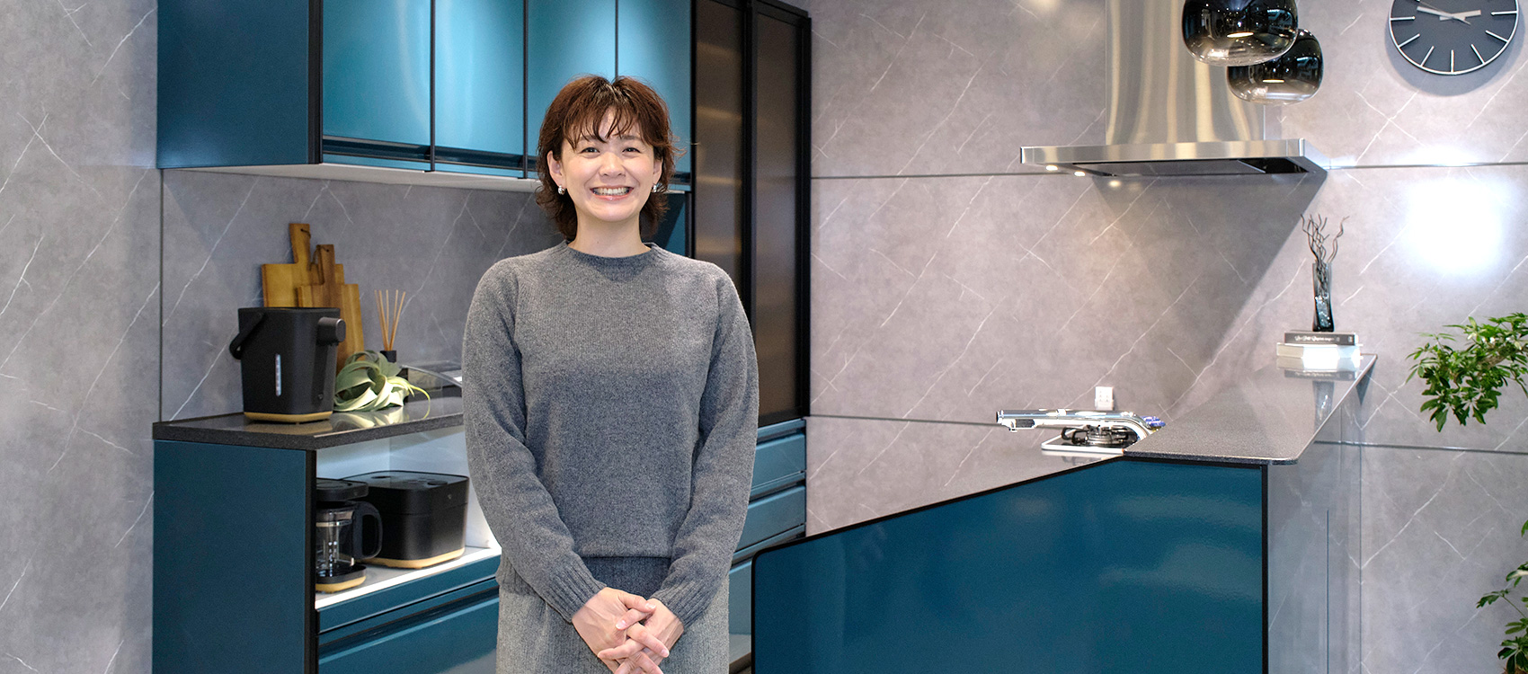 HDCの愉しみ方：HDC大阪で「こだわりのキッチンのある住まい」をテーマに朝日放送アナウンサー　武田和歌子さんに見学していただきました。