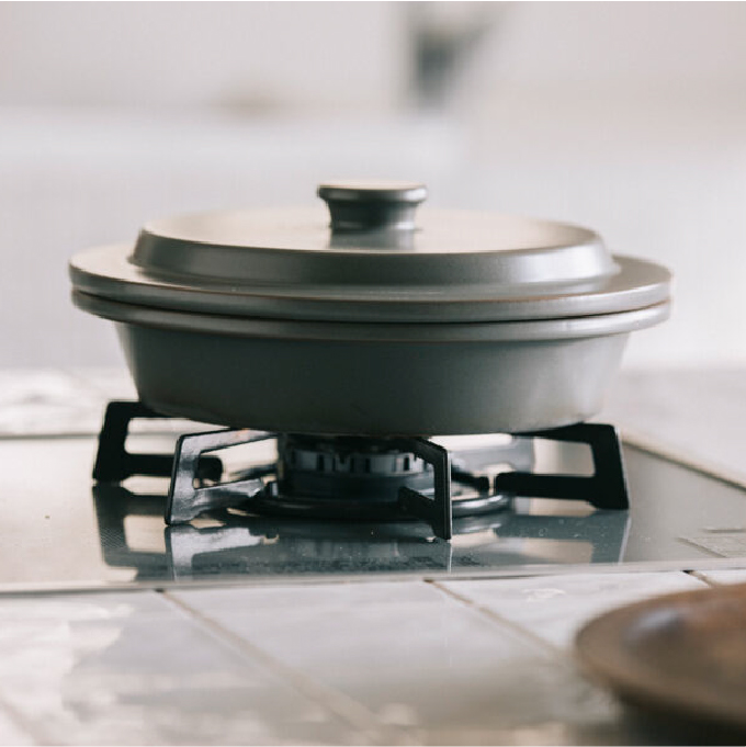 PETARI. ［浅型土鍋、ごはん土鍋 ］