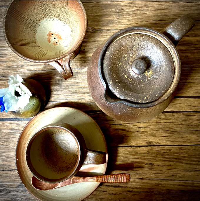 備前焼 工房 La Bizen［コーヒー関連の器、酒器、花器、動物のオブジェ ］